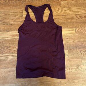 Lululemon Marron Tank Top